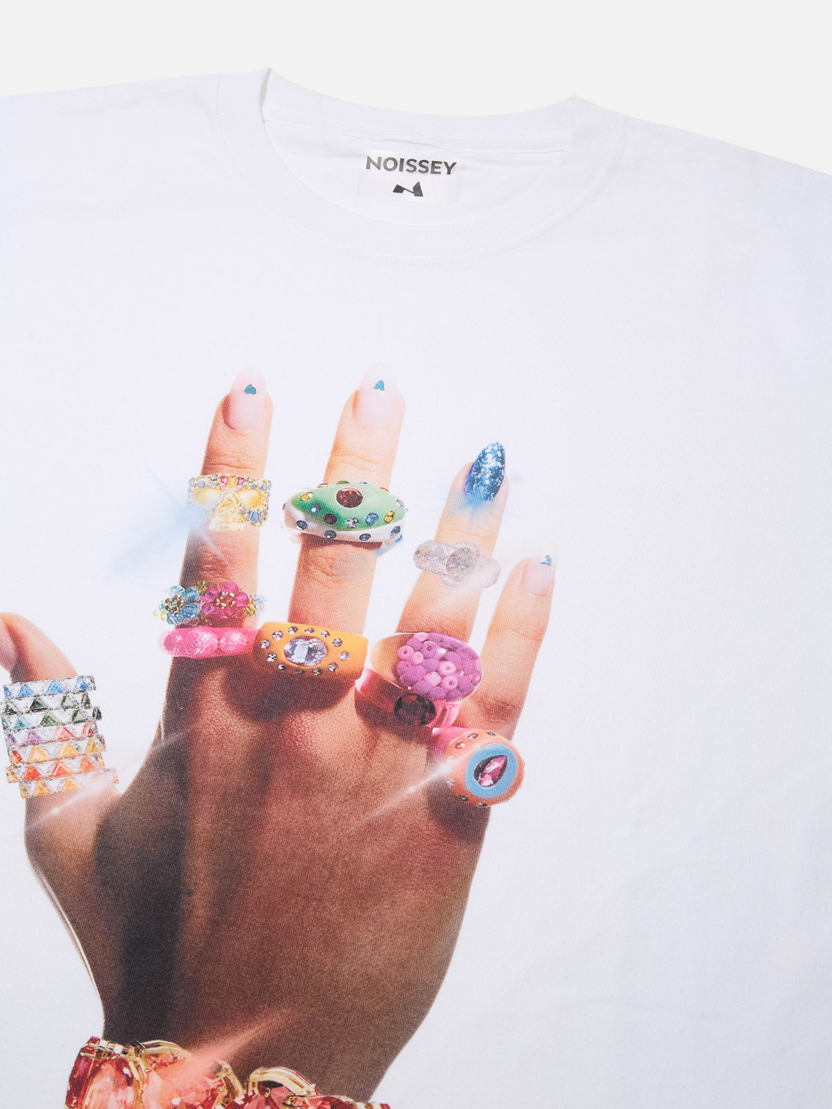 BOUNCE BACK™ | T-Shirt Streetwear con Stampa Artistica di Anello e Bracciale