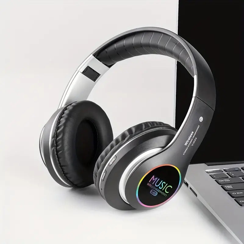 Wireless headphones with deep bass and professional microphone