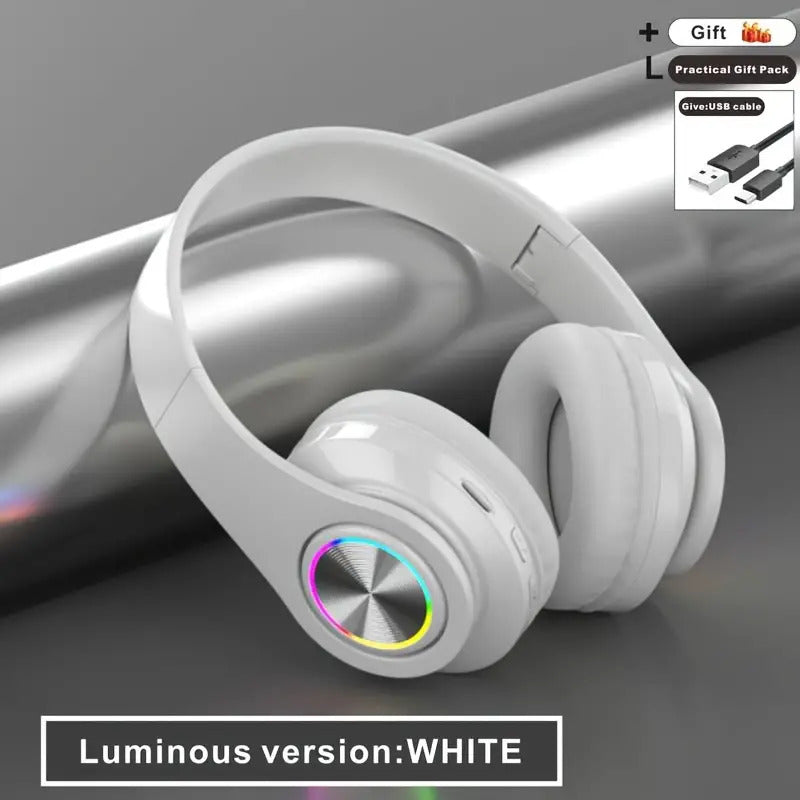 Wireless headphones with deep bass and professional microphone