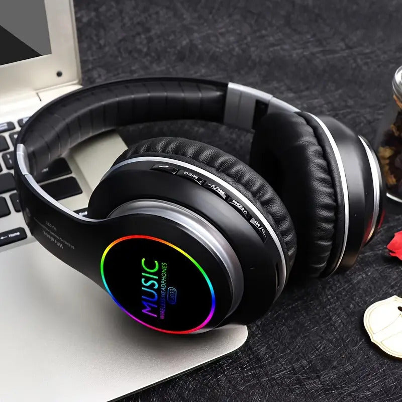 Wireless headphones with deep bass and professional microphone