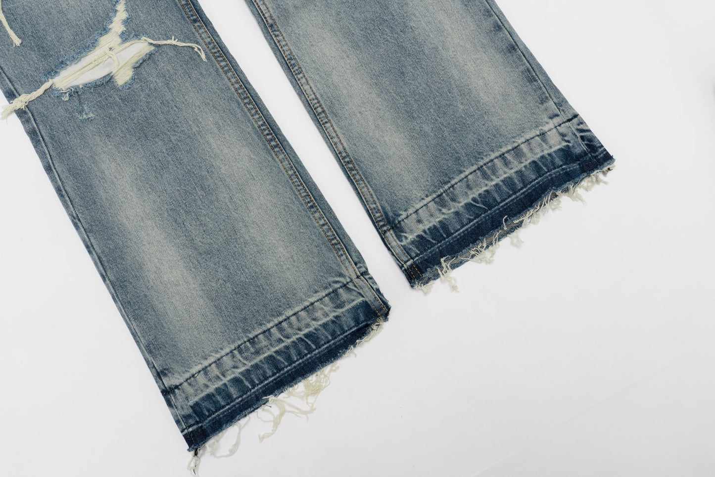 Jeans Strappati™ | Stile Streetwear in Denim Chiaro