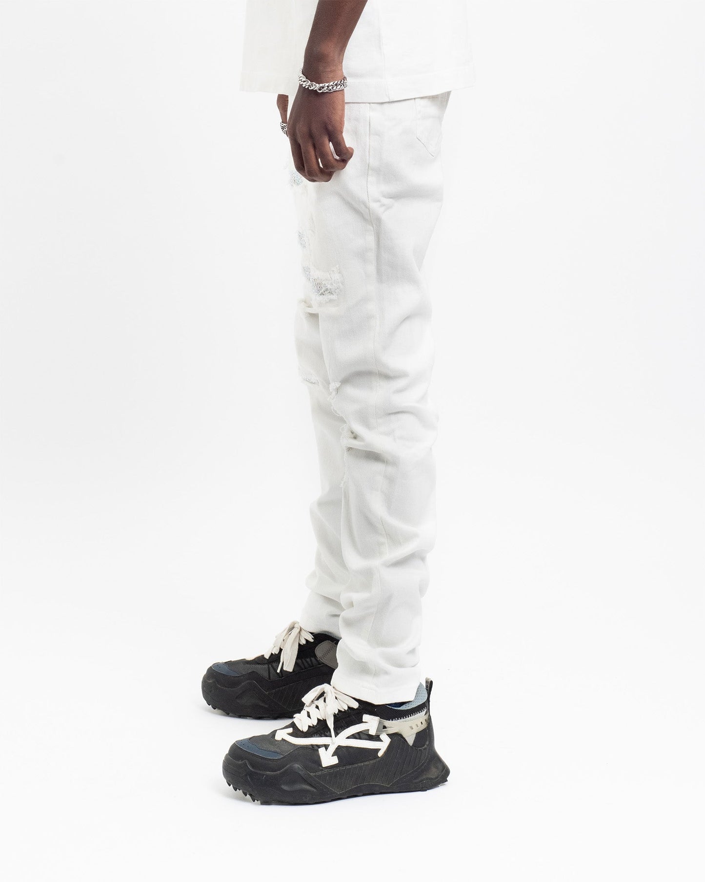 Jeans Bianchi Strappati™ | Stile Slim Fit con Dettagli Ricamati