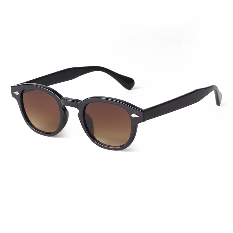 <tc>Unisex Round Lens Sunglasses™ | With Elegant Leather Pouch</tc>