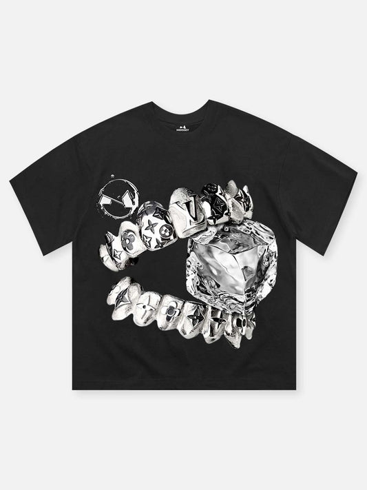 BOUNCE BACK™ | T-Shirt Crop con Denti Cromati e Ice Cube Style Stampato
