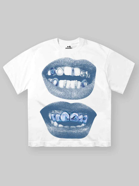 BOUNCE BACK™ | T-Shirt Oversize di Alta Qualità con Stampa Labbra Blu