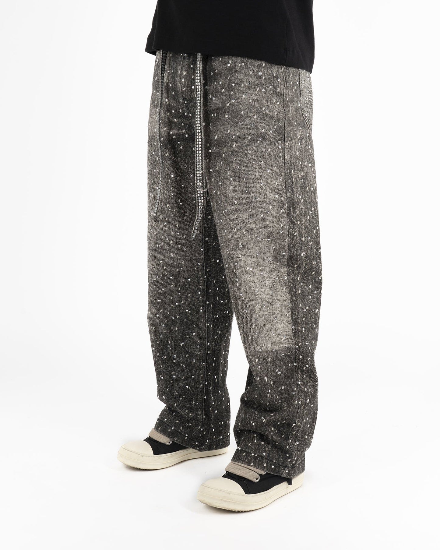 Jeans Streetwear Neri™ | Strass Brillanti e Orlo Sfrangiato