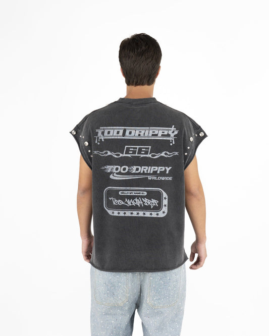 T-Shirt Nera Grafica™ | Stampa Biker con Borchie e Fiamme