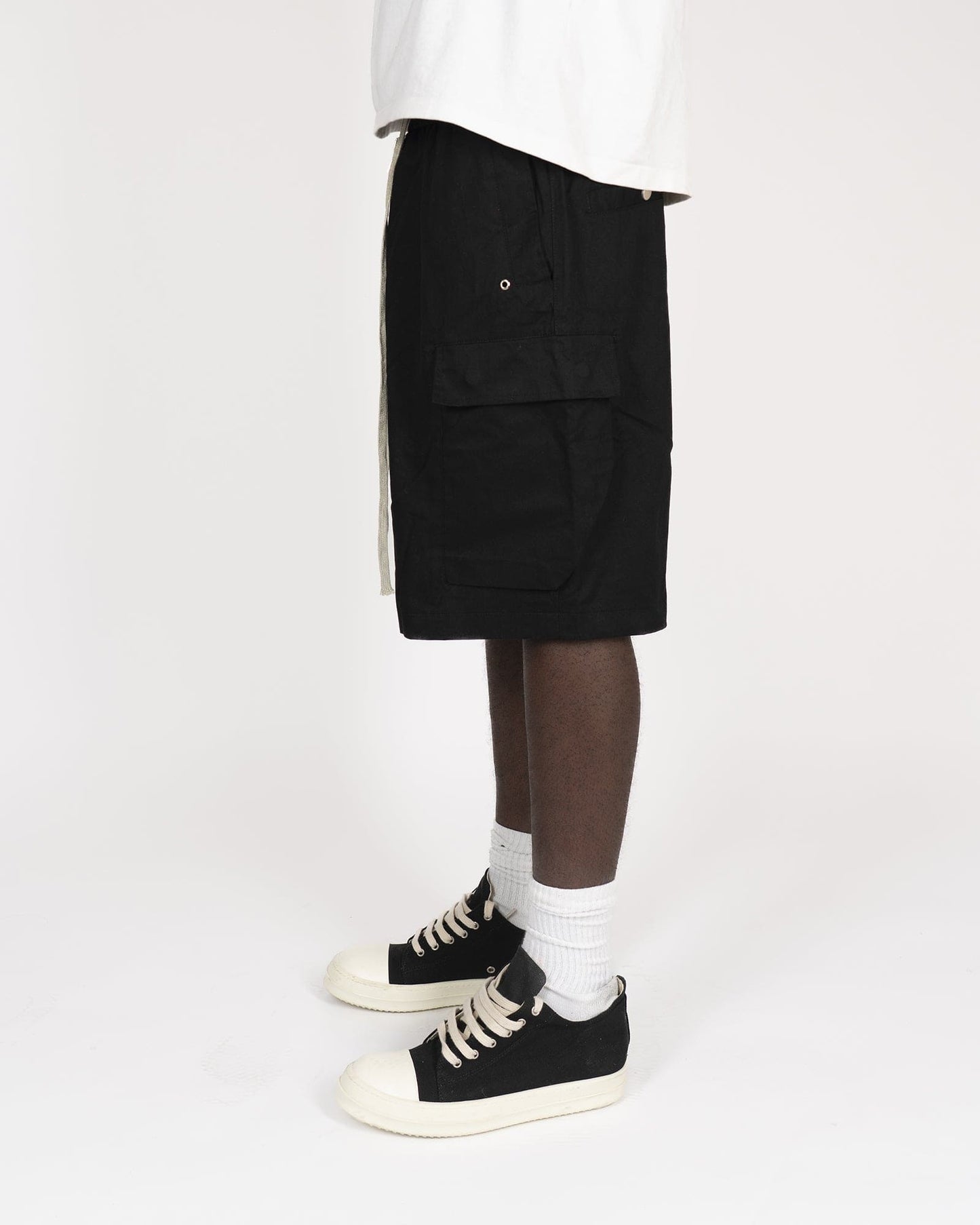 Bermuda Streetwear Neri™ | Chiusura con Zip e Dettagli a Contrasto
