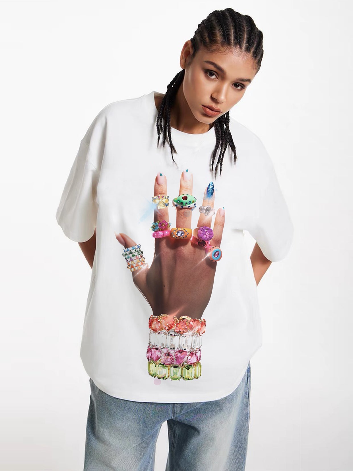 BOUNCE BACK™ | T-Shirt Streetwear con Stampa Artistica di Anello e Bracciale
