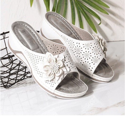 <tc>Women’s Orthopedic Sandals™ | Soft Leather Insole for Summer Comfort</tc>