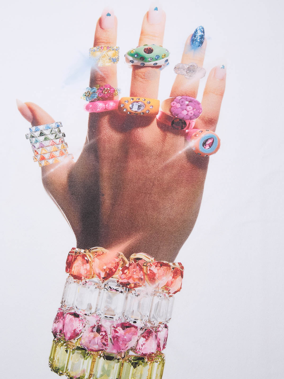 BOUNCE BACK™ | T-Shirt Streetwear con Stampa Artistica di Anello e Bracciale