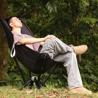 <tc>UltraComfort Camping Chair™ | Foldable, Sturdy and with Side Pockets</tc>