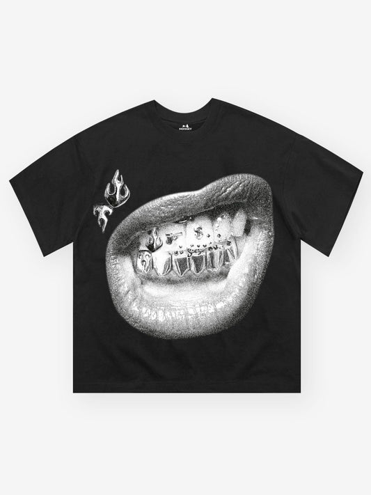 BOUNCE BACK™ | T-Shirt Streetwear con Dettagli Ricamati Labbra e Denti