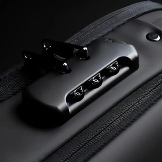 Aeroproof ™ | Waterproof anti -theft shoulder strap with USB charging