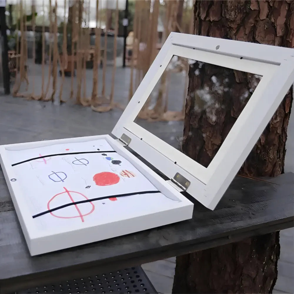 Artspark ™ | Art exhibition for children