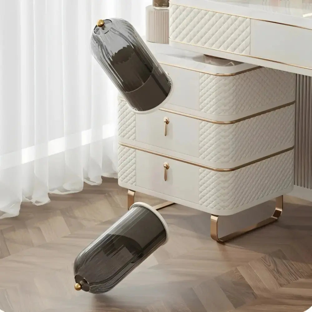 <tc>360° Makeup Organizer™ | Stylish Covered Storage for Cosmetics</tc>