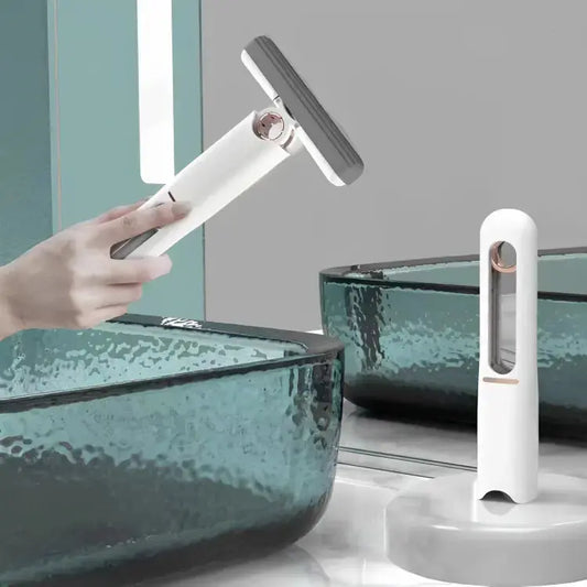 <tc>Portable Mop™ | Quick Cleaning with Space-Saving Wall Hook</tc>