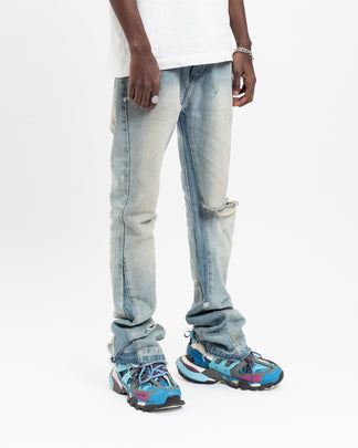 Flared Denim™ | Jeans Azzurro Svasato con Strappo al Ginocchio