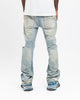 Flared Denim | Jeans Azzurro Svasato con Strappo al Ginocchio