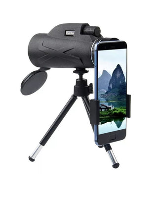 Astronomical telescope with support for smartphones and tripod thorough