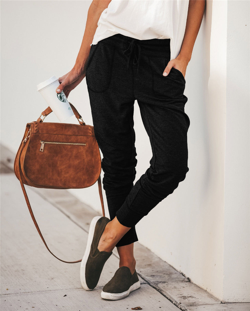 Pantaloni Tuta Donna| Vestibilità Morbida, Vita Elastica e Tasche Laterali
