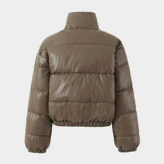 Piumino da Donna | Stile Moderno, Calore e Leggerezza