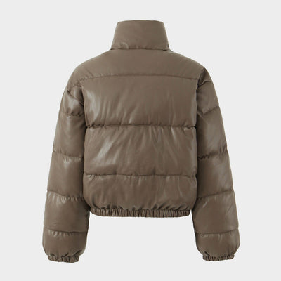 Piumino da Donna | Stile Moderno, Calore e Leggerezza