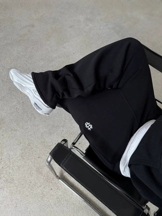 Tuta Flare Uomo™ | Pantaloni e Felpe in Modelli Lunghi e Corti