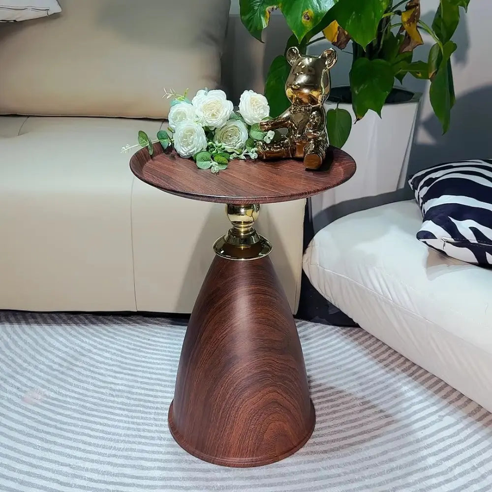 <tc>Wooden Accent Table™ | Warm Walnut Look &amp; Enduring Style</tc>