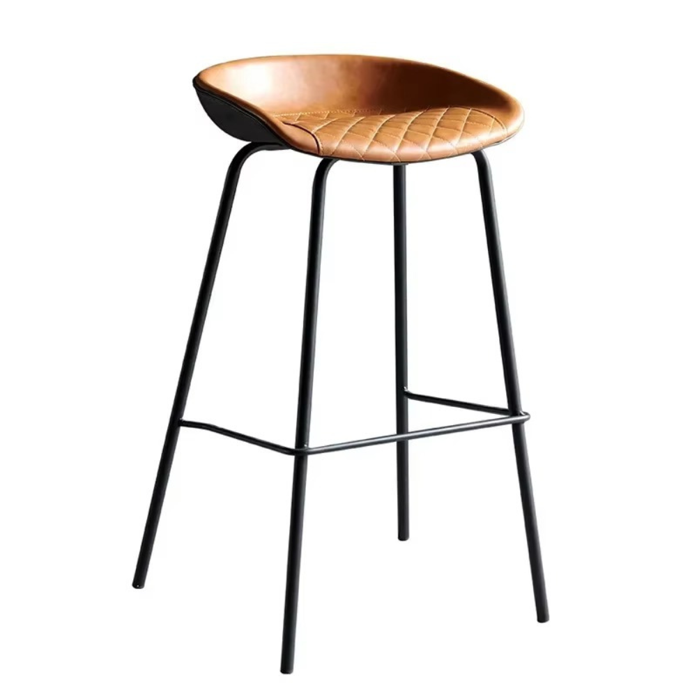 <tc>Bar Stool™ | Leather Seat with Refined Design

</tc>