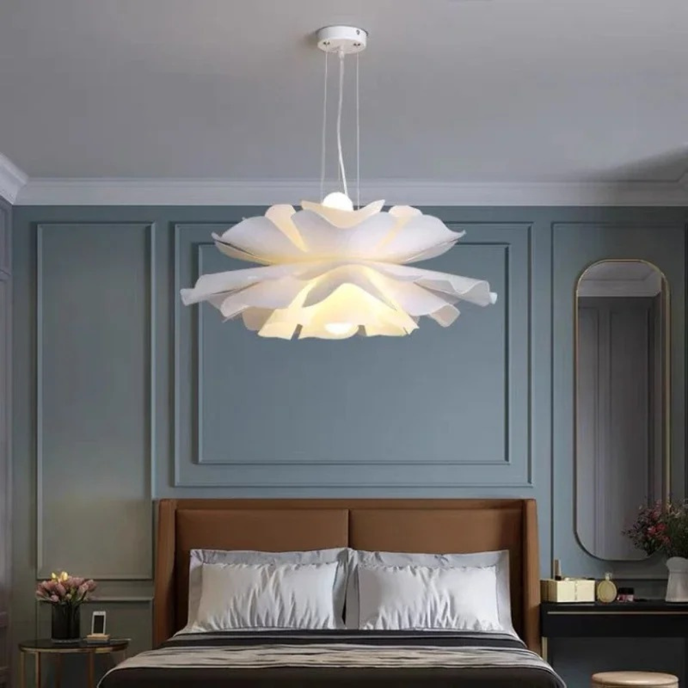 Suspension lamps in acrylic ™ | Elegant chandelier in the shape of an energy saving
