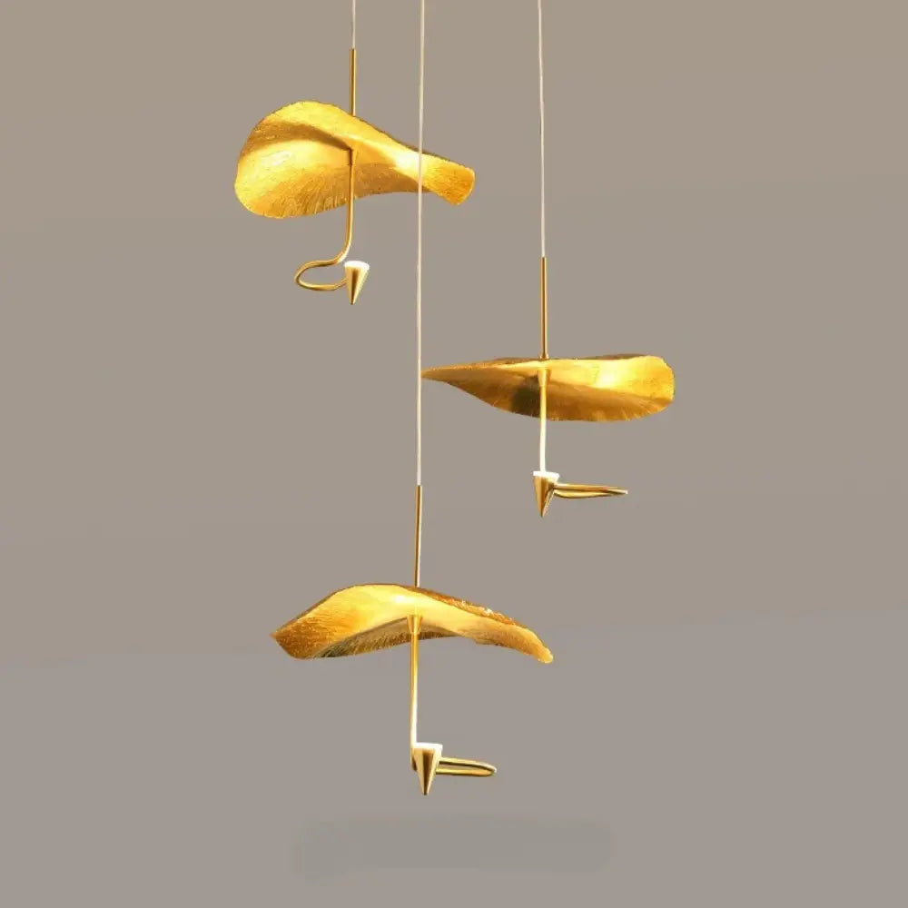<tc>Golden Luxury Lamp™ | Exclusive Pendant Design for Prestigious Interiors</tc>