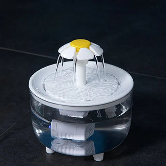 Water dispenser for cats with automatic fountain and filter