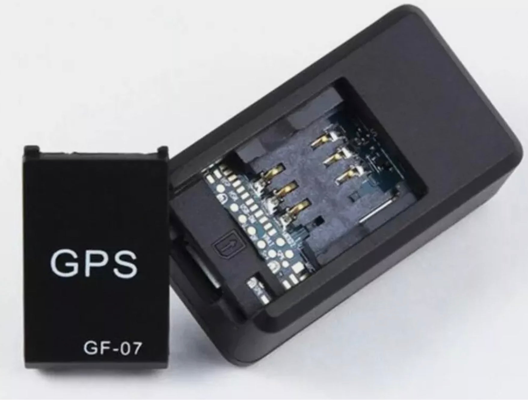 GPS con SIM per Auto Moto e non solo soluzione di tracciamento satellitare