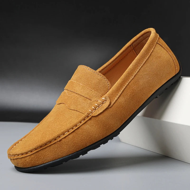 Mocassini in Pelle Scamosciata Uomo™ | Eleganza Discreta e Comfort Sofisticato