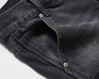 Bermuda in Denim Nero™ | Effetto Sfumato e Stile Cargo