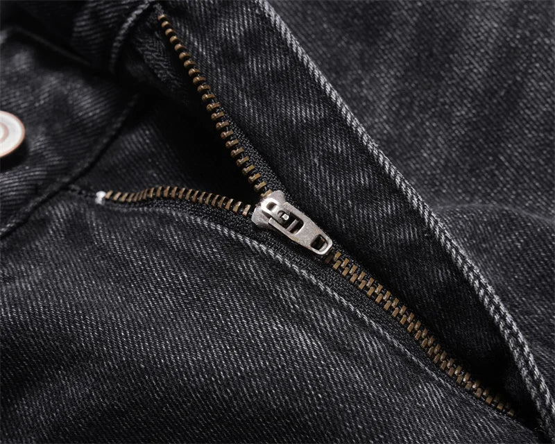 Bermuda in Denim Nero™ | Effetto Sfumato e Stile Cargo
