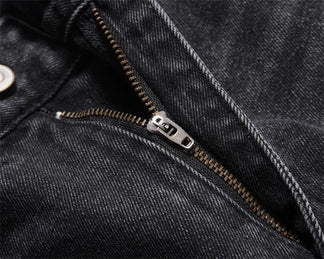 Bermuda in Denim Nero™ | Effetto Sfumato e Stile Cargo